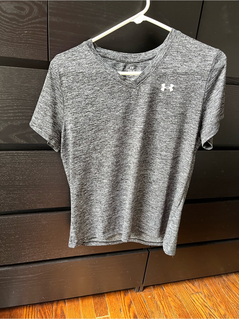Under Armour Gray Heathered Athletic Tee